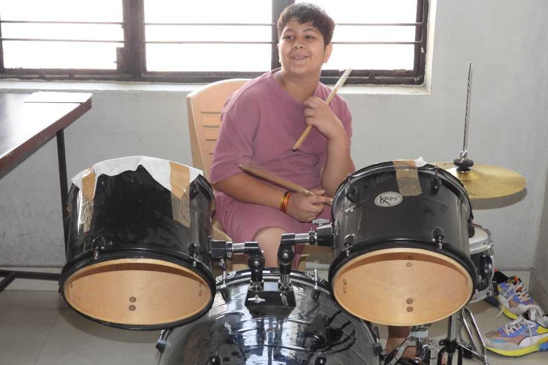10